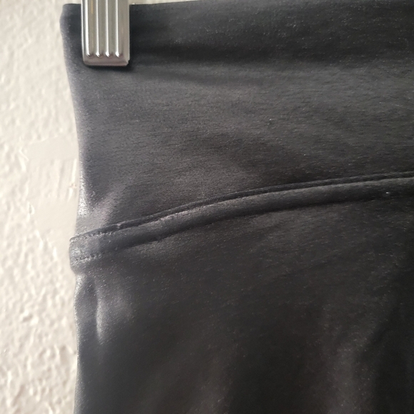 Spanx Faux Leather Leggings XS - Picture 4 of 4